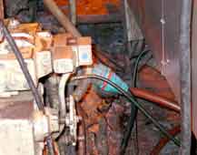 Power supply to a die machine via a DS.